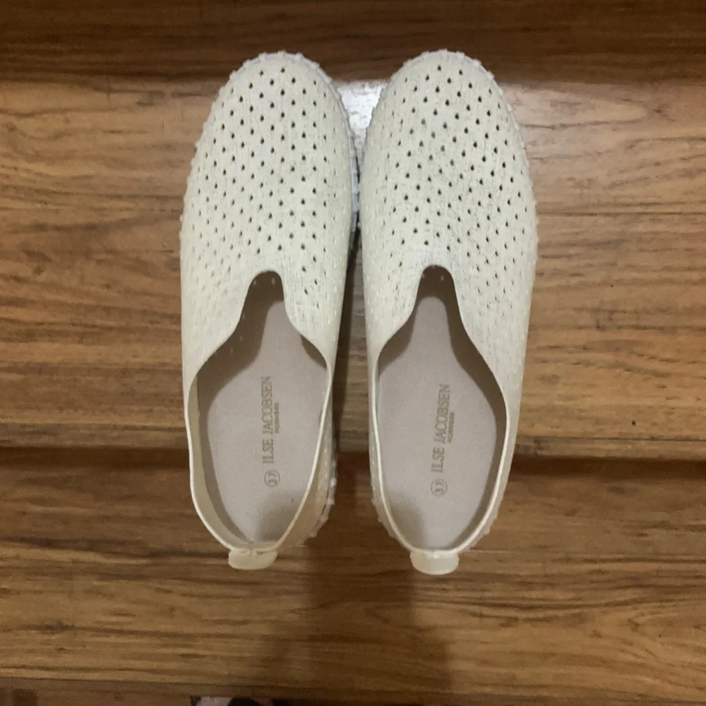 Ilse Jacobsen Slip-Ons   37  NWOB - Picture 3 of 9